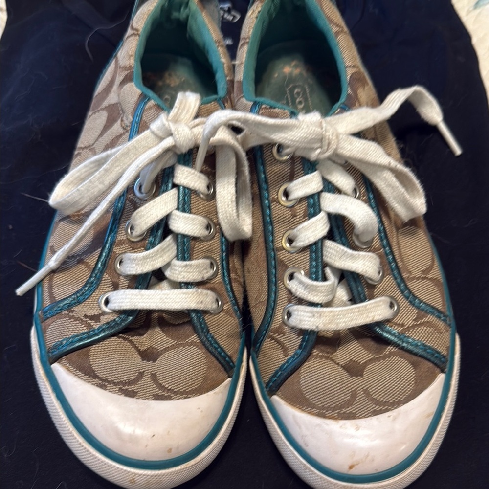 Coach Tan and Blue Sneakers Casual Style